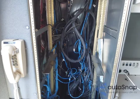 2017 Ford Transit-350 z USA, uszkodzony, nr VIN 1FTBW2CMDHKA41634